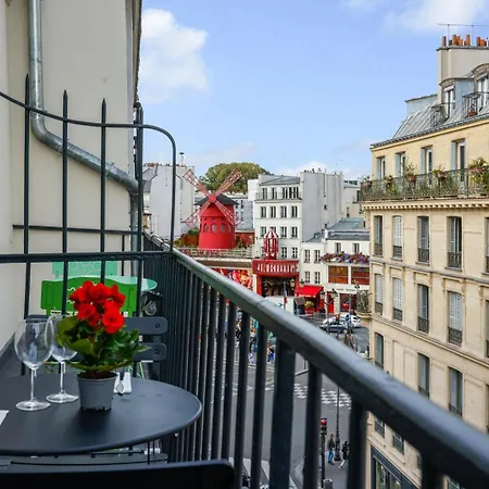 Moulin Rouge Balcony Apartmán Paříž